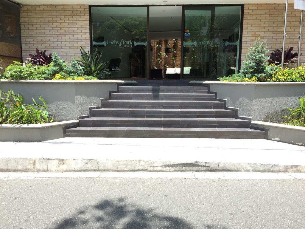 فندق Lobby Park ميديلين المظهر الخارجي الصورة